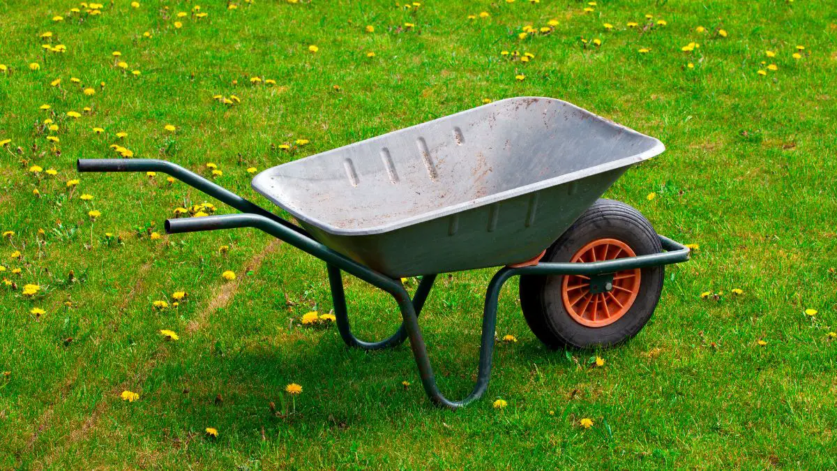 How To Fix A Wheelbarrow Tire - Like A Pro! - Gardening Dream